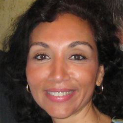 Dr Fatma Bouvet